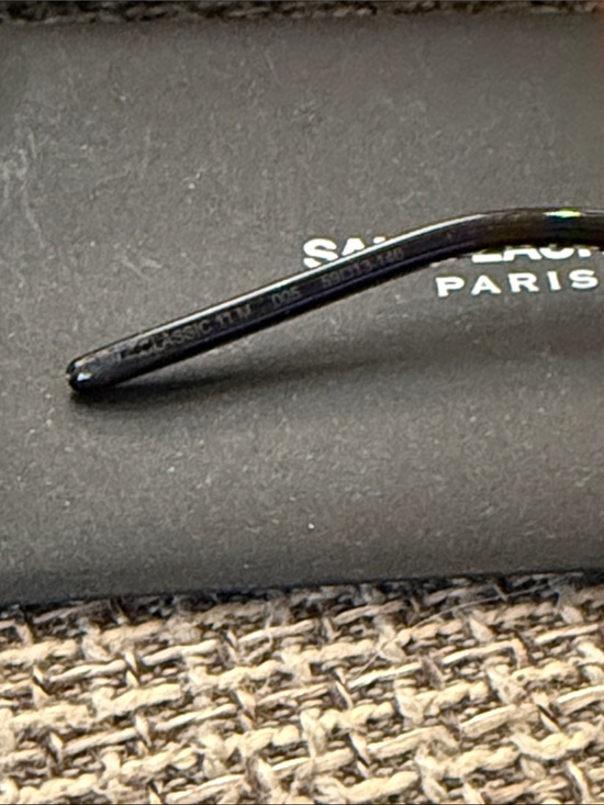 SAINT LAURENT SUN CLASSIC 11 M 005 main image 9